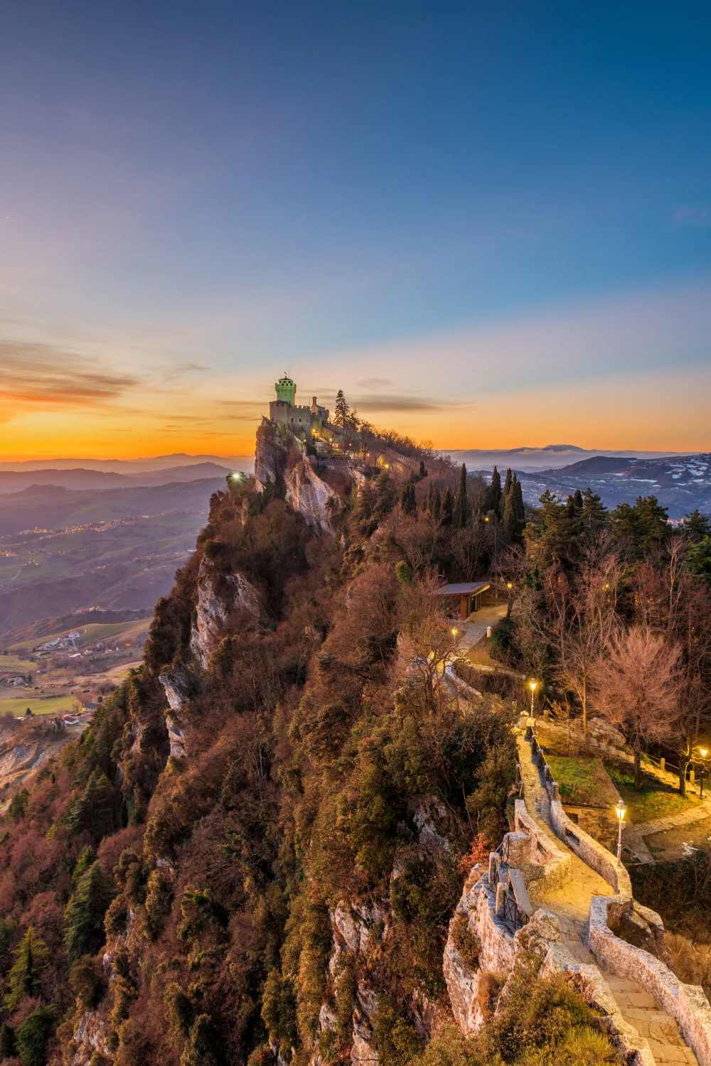 San Marino al tramonto
